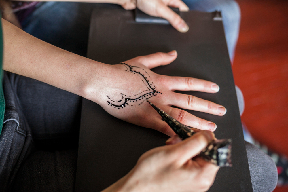 Is needle epilation really a safe method?