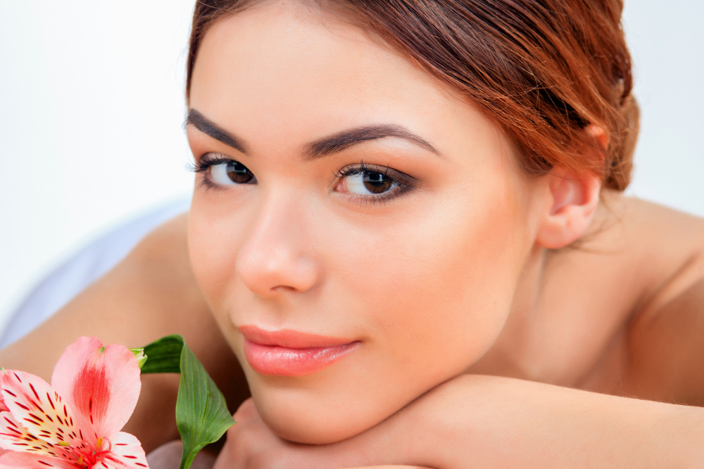 What are the methods used to treat acne?